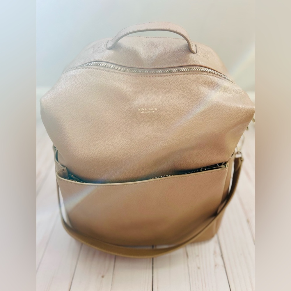 Mina Baie leather Stevie Midi in Oat color